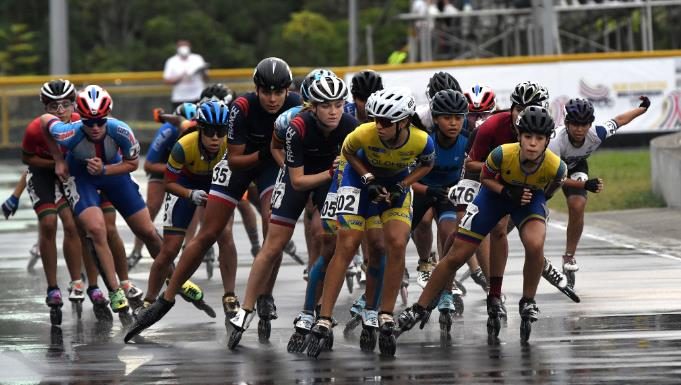 PRIMERAS MEDALLAS SOBRE EL ASFALTO