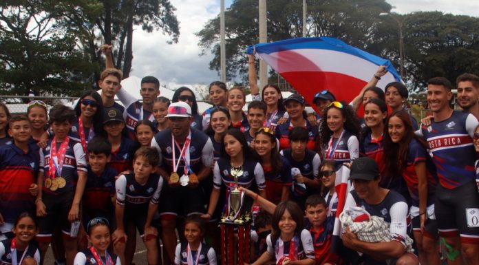 COSTA RICA GANÓ EN SU CASA