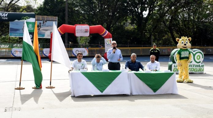 UNA APERTURA CARGADA DE MUCHO SENTIMIENTO