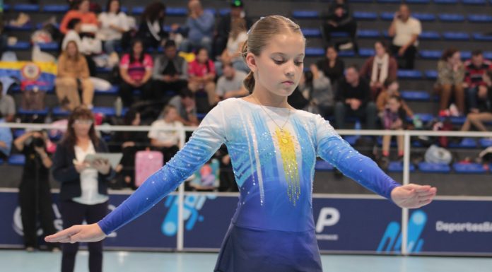 ARRIBA EL TELÓN: ENTREGAMOS LAS PRIMERAS MEDALLAS