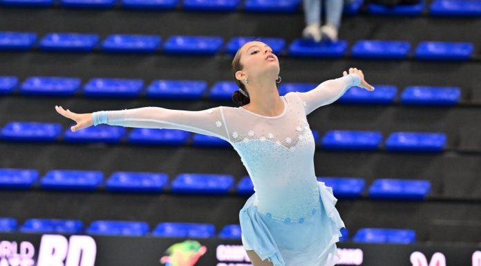 EL LIBRE SIGUE EN SU APOGEO