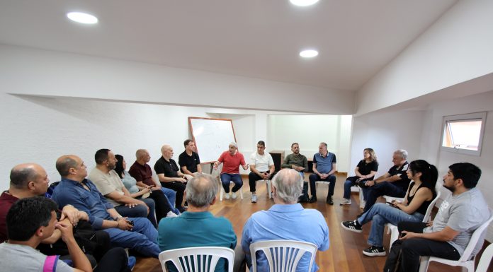 REUNIÓN PREPARATORIA PARA AJUSTAR DETALLES