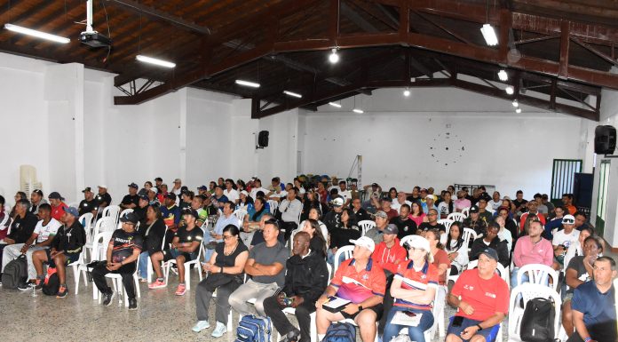 CON LA REUNIÓN INFORMATIVA SE ABRIÓ EL TELÓN PARA LA CATEGORÍA MAYORES